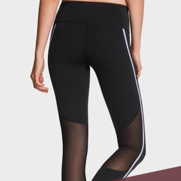 🔴SOLD🔴 Victoria Sport Knockout Leggings 💋 - Picture 2 of 5